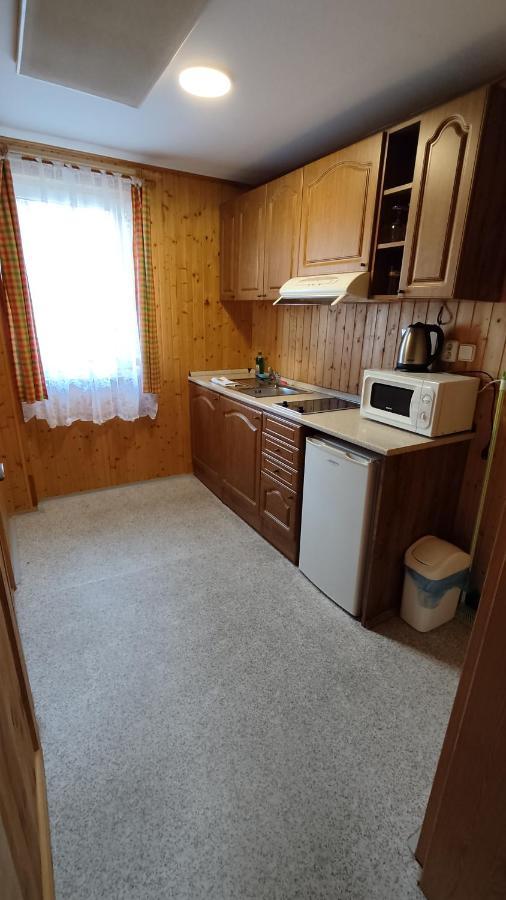 Penzion Apartmany Aninka Marianska Екстер'єр фото