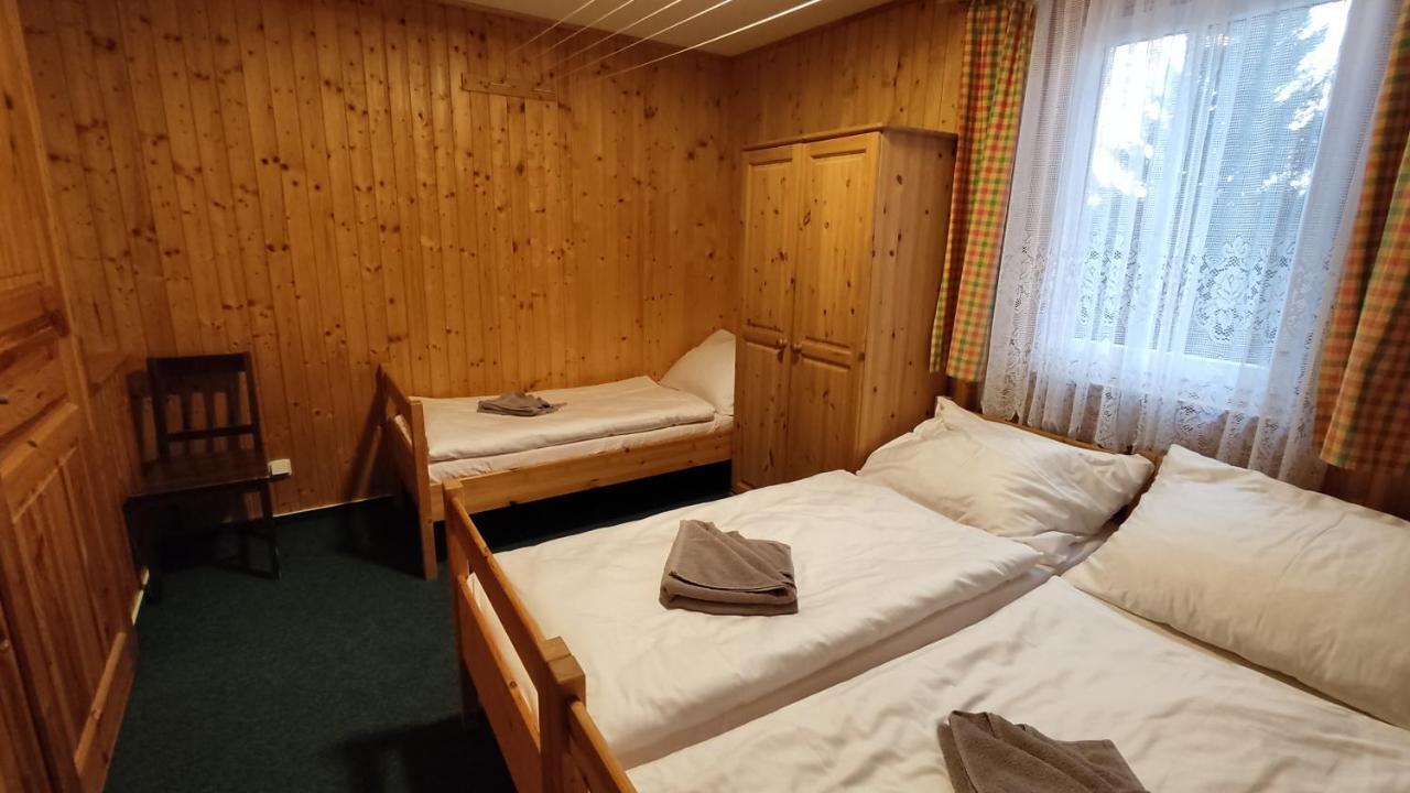 Penzion Apartmany Aninka Marianska Екстер'єр фото